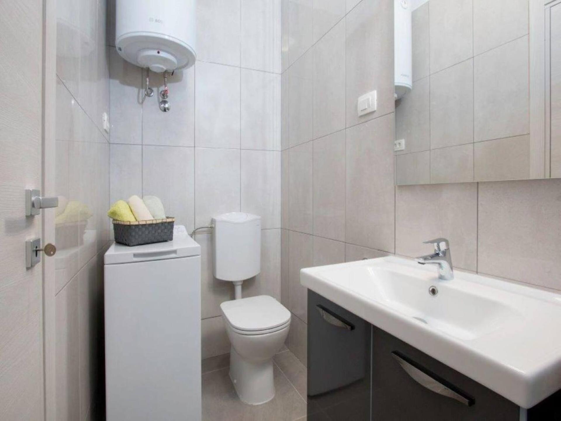 Pleasant Oriana Apartment Near The Sea-بولا المظهر الخارجي الصورة